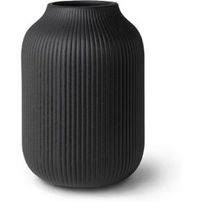 Ceramic Vase with Grooves - Waterproof Flower Vase in Matte Black for Fresh Flowers, Dried Flowers, Pampas Grass, Large 20cm High Vase as a Gift, Decoration for Living Room, Bedroom, Office.