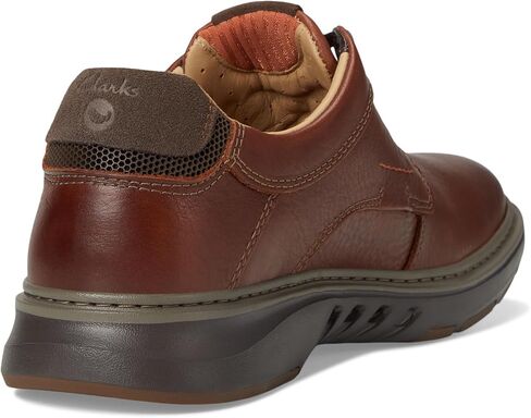 Clarks Men's Un Briley Pace Oxford in Saudi Arabia