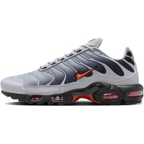 NIKE Men's Sneaker