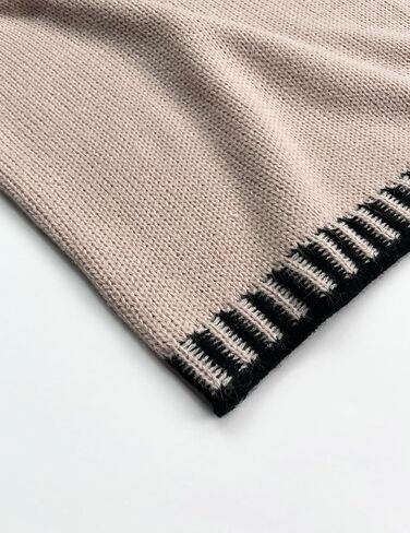 Women's Oversized Lightweight Cute Cap Sleeve Sweater Vest Spring 2025 Trendy Contrast Color Crewneck Thin Knit Top in Kuwait