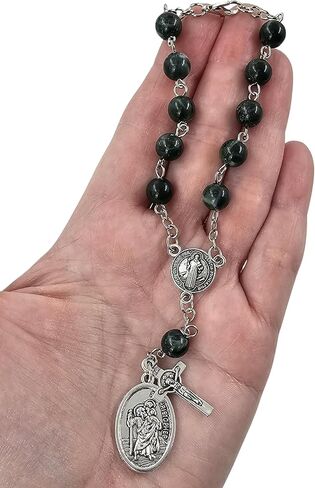 Talisman4u Saint Benedict واحد عقد من المسبحة للسيارة مرآة الرؤية الخلفية St Christopher ميدالية 8 مم حبات صلاة الزجاج الكاثوليكي حماية الأوتار المسبحة للنساء للنساء in Kuwait