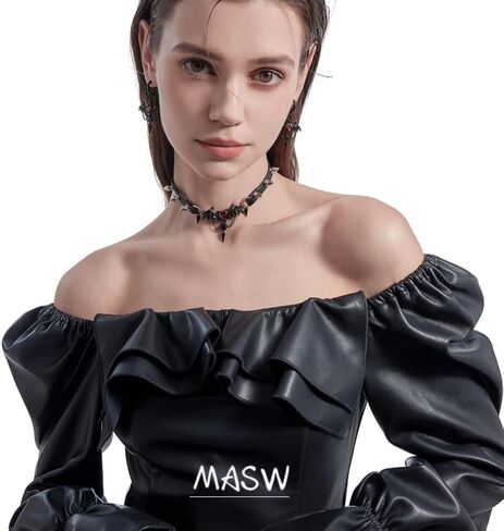 من المألوف من الجلد الأسود ذي طوق القوطية القوطية الجناحين طوق البانك قلادة قلادة أنثى in Kuwait