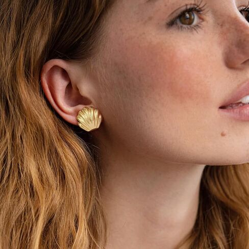 Clip on Earrings for Women Hypoallergenic Clip on Earrings for Women Statement Flower/Starfish/Shell Earrings Beach Accessories Jewelry for Womens Non Pierced Earring in Saudi Arabia