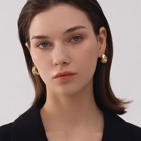 Gold Clip on Earrings for Women Clip on Hoop Earrings Chunky Gold Silver Drop Clip Earrings For Fashion Designer Luxury Trendy hypoallergenic Jewelry in Kuwait