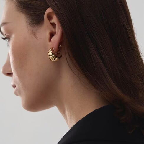 Gold Clip on Earrings for Women Clip on Hoop Earrings Chunky Gold Silver Drop Clip Earrings For Fashion Designer Luxury Trendy hypoallergenic Jewelry in Kuwait