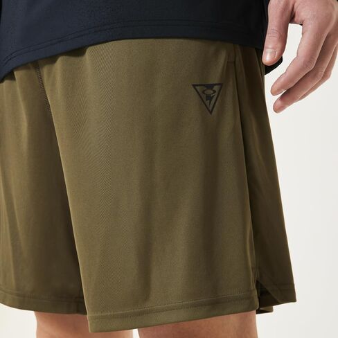Oakley Men's Standard Issue Core 7" Short in Kuwait