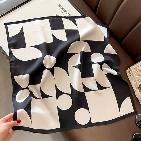 Mulberry Silk Scarfs Neck Scarf 21" Small Square Scarfs hair scarf bandana Neckerchief Headscarf for Women in Kuwait