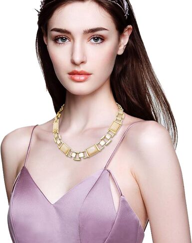 Firstmeet Vintage Resin Rhinestone Necklace Square Shaped Elegant Crystal Collar for Women in Saudi Arabia