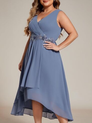 Ever-Pretty Plus Women's V Neck Applique Chiffon Pleated Sleeveless Midi Plus Size Cocktail Party Dresses in Kuwait