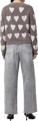 Women's AKI Crossover Jean in Saudi Arabia