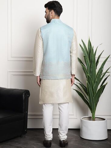 Sojanya (منذ عام 1958 لمزيج الحرير للرجال Kurta و Pajama مع سترة نهرو in Kuwait