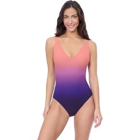 ملف تعريف من قبل Gottex Women's Multi V الرقبة قطعة واحدة للسباحة الاستحمام مع أكواب ناعمة والتحكم في البطن أساسية