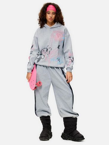 Aelfric Eden Womens Oversized Graphic Hoodies Cartoon Graffiti Print Hoodie Hooded Sweatshirt Unisex Long Sleeve Pullover in Saudi Arabia