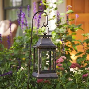 Luminara Heritage Lantern & Shepherd's Hook Hook - معادن وزجاجية مجانية من البلاستيك - لا بطاريات - استخدم W/Luminara في الهواء الطلق شموع خواص معلًا بشكل منفصل - 12 "× 6" × 38 " - أسود