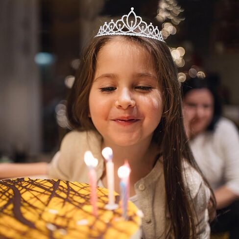 Crown Tiaras for Girls & Women - Silver Crystal Princess Crown for Birthday Cake Topper ، وملحقات باقة الزهور ، وأزياء عيد الهالوين ، وحفلان ، ومسابقة ، وأحداث الزفاف in Kuwait
