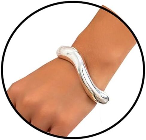 Chunky Gold Bracelets for Women,2 Pcs Gold Stacking Cuff Bangle Bracelet Silver Plated Cuff Bangle Bracelets Open Wide Irregular Minimalist Bangle Jewelry in Saudi Arabia