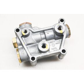 Bendix 802907 - Tractor Protection Valve