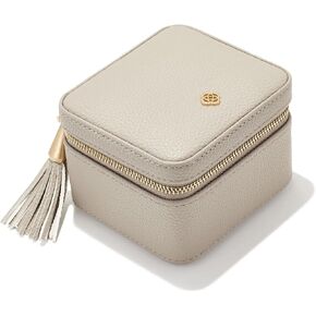 Kendra Scott Small Zip Jewelry Case, Taupe in Saudi Arabia