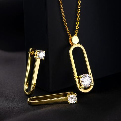Moissanite Huggie/Inside-Oter/Paper Clip أقراط للنساء والرجال هدية الذهب 14K لها. in Kuwait