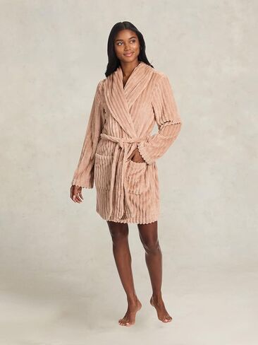 TAHARI Sculpted Plush Robes for Women Short, Fluffy Robe with Pockets and Waist Tie, Fuzzy Bathrobe, Womens Gifts in Saudi Arabia