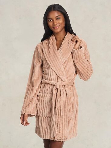 TAHARI Sculpted Plush Robes for Women Short, Fluffy Robe with Pockets and Waist Tie, Fuzzy Bathrobe, Womens Gifts in Saudi Arabia