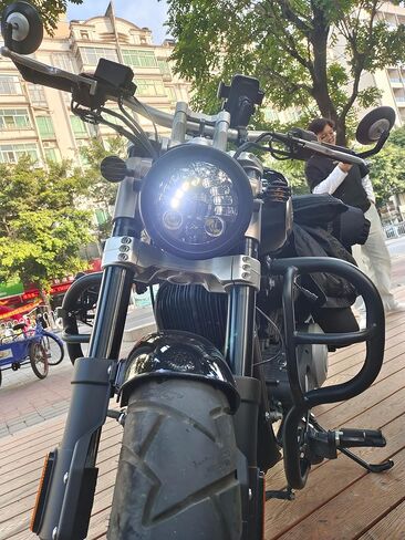 المصباح الأمامي للدراجات النارية 5.75 بوصة LED LED مع DRL أبيض DEBER AMBER SIGNAN in Saudi Arabia