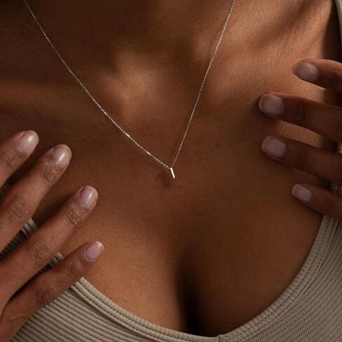 Initial Necklaces for Women,Dainty Silver Letter Necklace Name Personalized Monogram Pendant Necklace Simple Cute Initial Necklace Choker Necklace for Women Trendy Silver Jewelry Gifts in Kuwait