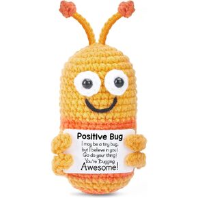دمية Crochet Bug Crochet الإيجابية المضحكة والروح: Gag Gag & White Presents - مفاجأة عيد ميلاد جديدة لزملاء العمل والمراهقين والأصدقاء | الدعم العاطفي الفريد والهدية الصغيرة الملهمة