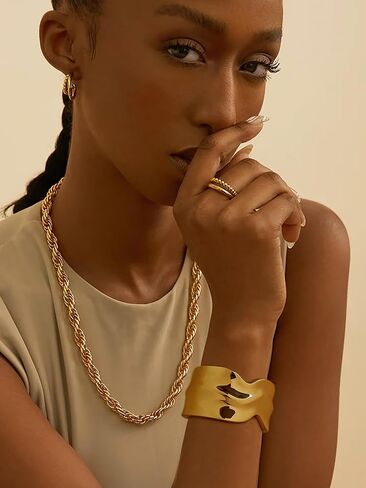 Chunky Gold Bangles Bracelet for Women Fashion Hammered Wide Cuff Bracelet Minimalist Open Wrist Cuff Bangle Gold Jewelry Accessories for Women in Kuwait