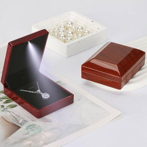 صندوق هدايا قلادة مجوهرات خشبية مع ضوء LED ، صغير مخملي بطانة قلادة عروض الصناديق لحضور حفل زفاف عيد الميلاد الذكرى السنوية (النمط 3) in Kuwait