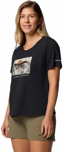 Columbia Women's Ruby Springs Graphic Scoop Neck Short Sleeve in Saudi Arabia