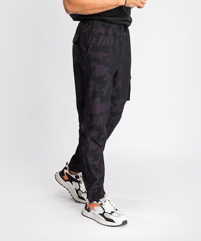 Venum Trooper Men's Tracksuit Pants in Saudi Arabia