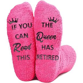 Retirement Socks for Women, Unique Retirement Gift Idea for Woman, Retired Funny Socks Retired Queen Gifts Red
