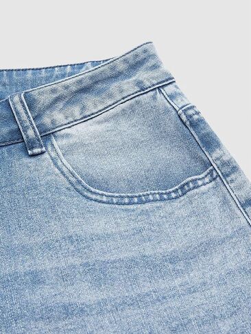 Flamingals Women’s Mid Rise Straight Leg Capri Jeans with Vintage Wash Casual Fashion Trendy Denim Cropped Pants in Saudi Arabia