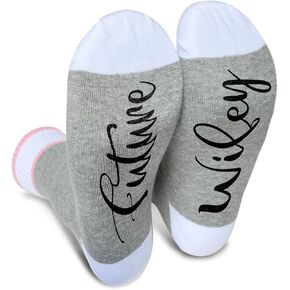 Dear Cancer You Picked The Wrong One, Cancer Socks, Women Men Gift for Cancer Surgery Recovery, Breast Cancer Survivor Gift, Chemo Gift, Novelty Gift for Thanksgiving Christmas Birthday, 1 Pair-28, in Kuwait