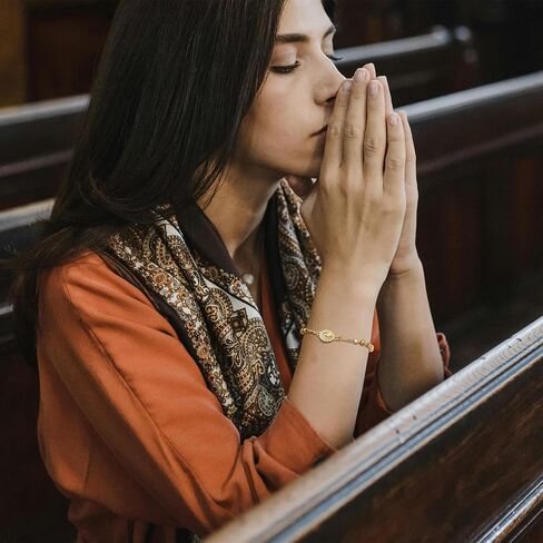 سوار مريم العذراء الذهبية للسيدات - حبات مسبحة مملوءة بالذهب 14 كيلو ، أساور ، وموهبة روساريوس غير تشويهية ، هدايا معمودية كاثوليكية لها. in Kuwait