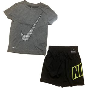قميص Nike Boy's Dri-Fit و Shorts 2 (4T ، Swoosh Race/Black Racing)