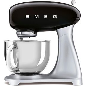 خلاط بحامل أحمر ريترو من Smeg 50 in Kuwait