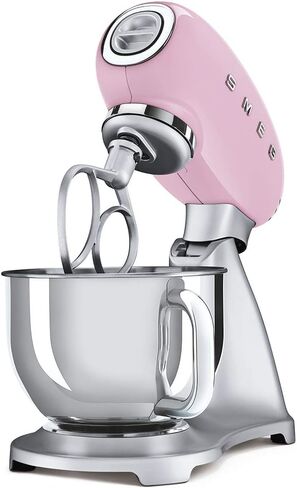 خلاط بحامل أحمر ريترو من Smeg 50 in Saudi Arabia