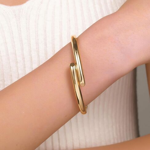 Chunky Gold/Silver Gold Cuff Bangle Bracelets for Women Trendy Hinged Cuff Open Wide Chunky Gold Bracelet Minimalist Bangle Jewelry Gift in Saudi Arabia