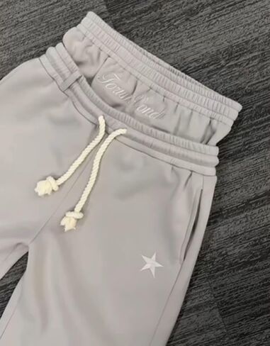 Double Waisted Sweatpants Men Y2k Wide Leg Baggy Sweatpants Loose Star Embroidery Hip Hop Pants Drawstring Gym Joggers in Saudi Arabia