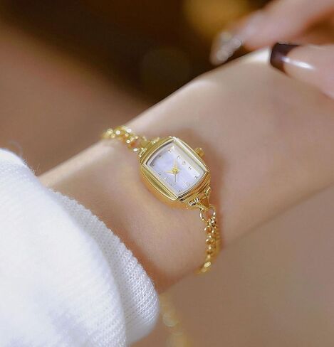 Adsbiaoye Womens Dainty Rectangle Ultra Thin Thin Waterproof Quartz Watch Ladies Dress Bracelet Watch الأنيقة in Kuwait