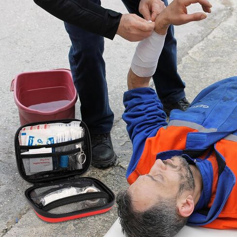 مجموعة الإسعافات الأولية 100 قطعة، مجموعات طبية فاخرة مضادة للماء للصدمات لأي حالات طوارئ، مثالية للمنزل والمكتب والسفر والخارج والسيارة والتخييم والمشي لمسافات طويلة وركوب القوارب، باللون الأحمر in Kuwait