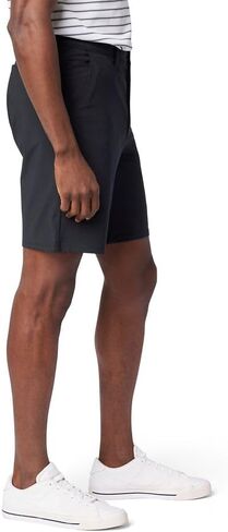ليفي شتراوس توقيع Gold Men Men's Comfort Tech Shorts (متوفر في Big & Tall) in Saudi Arabia