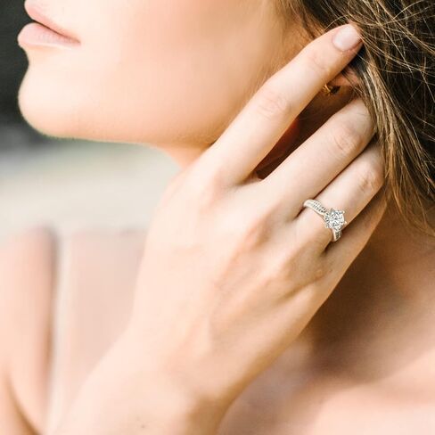 ABSOLUTE 2 Carat Moissanite Rings for Womens Engagement Rings Gift For Her 925 Sterling Silver Rings And Anniversary With Certificate Sunflower Mossinate Rings for Women in Kuwait