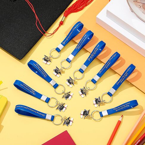 Quelay 24 Pcs 2026 Graduation Keychains for Her Him Silicone Inspirational Gifts Graduation Stuff for College Senior Students in Saudi Arabia