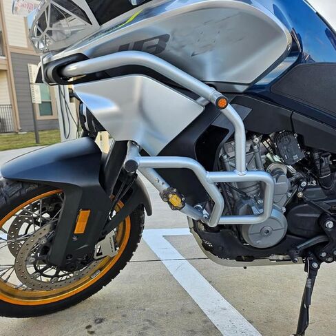 دراجة نارية CF MOTO 800MT محرك الطريق السريع حارس حارس الحارس القضبان الصدمات Stunt حامي القفص المضاد للهدوء نوبات ل CFMOTO 800 MT إكسسوارات الأجزاء المعدلة 2021 2022 2023 2024 2025 (SILVER) in Kuwait