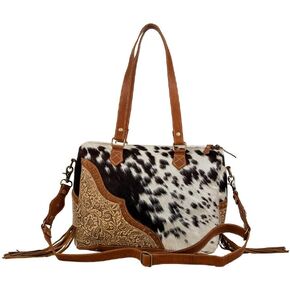 حقائب Myra Laredo Lawhide Pass - محفظة طباعة بقرة خفية للنساء والمحافظ الغربية والهدايا الغربية ومحفظة Crossbody