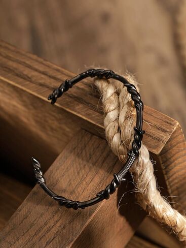 Haquil Gothic Punk Bark Barbled Wire Twisted Cuff Mebalry Gift للرجال والنساء in Saudi Arabia