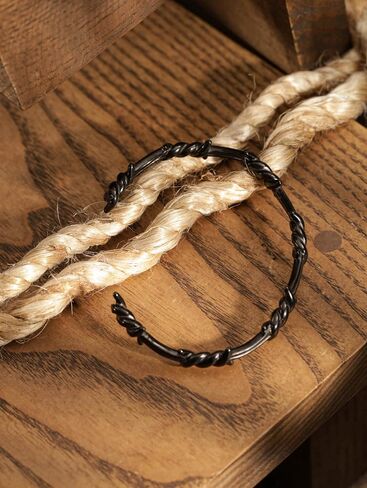 Haquil Gothic Punk Bark Barbled Wire Twisted Cuff Mebalry Gift للرجال والنساء in Saudi Arabia